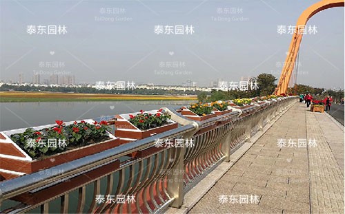 戶(hù)外花箱